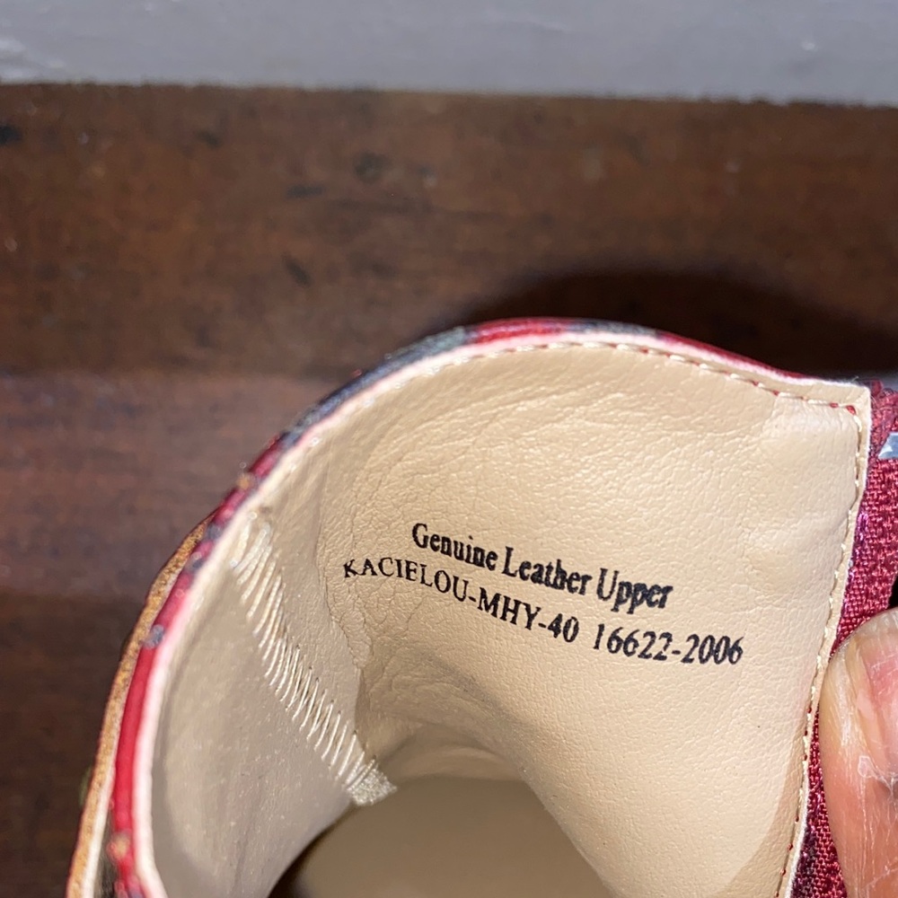 L'Artiste by Spring Step Kacielou Booties. Size 8.5 - Picture 6 of 7